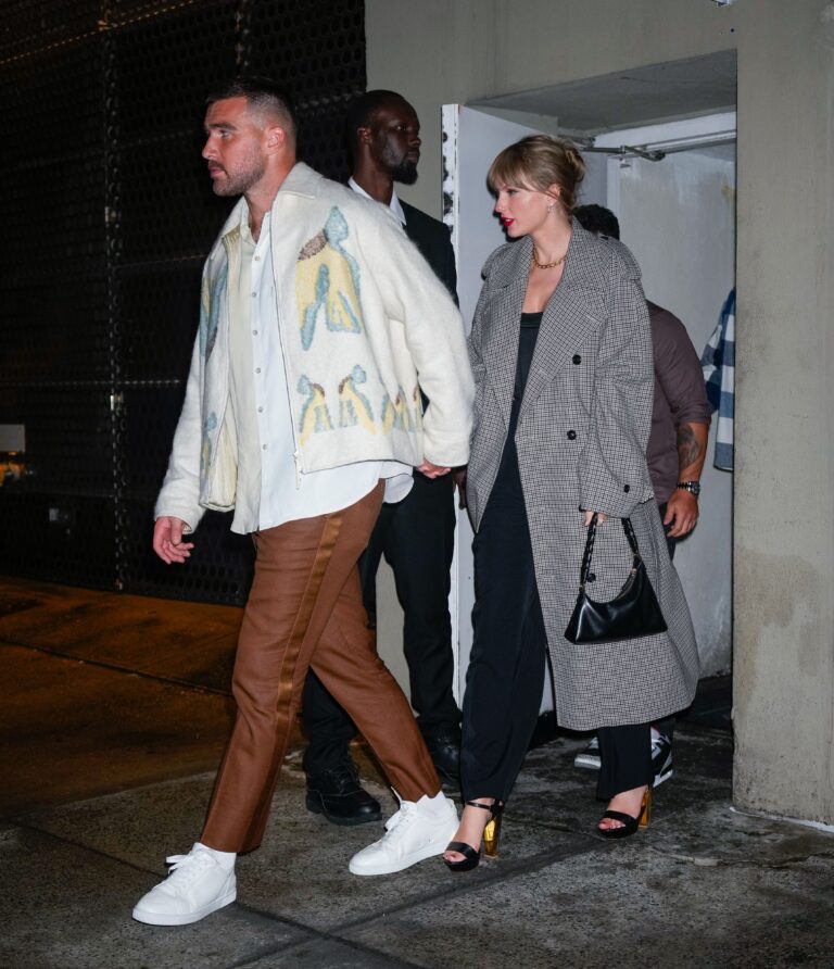 Taylor Swift’s Influence Extends to Travis kelce’s Mode of Dressing - News