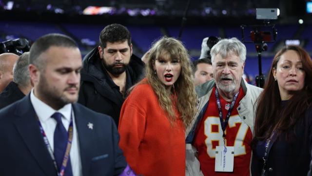 Ed Kelce Just Called Bethenny Frankel a "Troll"Perry Knotts Over Her Taylor Swift and Travis Kelce "Peacock" Comments