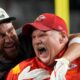 ''It's Farewell'' : Andy Reid's five-word announcement leaves fans heartbroken as he announces retirement from coaching, but Travis Kelce only said one sentence that made millions of fans unexpectedly gave it the highest rating..Details in comment